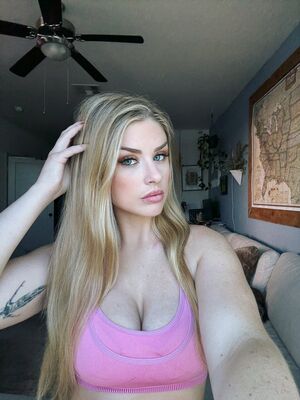 Riley Reign