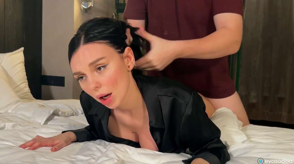 Eva Soda Getting Destroyed By Her Tinder Date