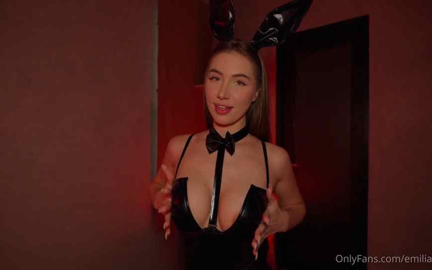 Black Bunny Emiliaofficial Gets Fucked In Ripped Leggings