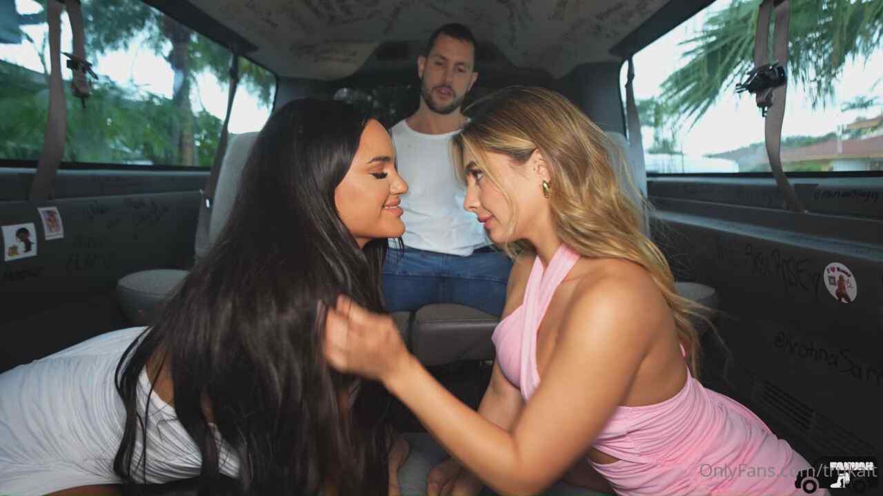 Fan Bus Tru Kait Threesome Sex Tape Video Leaked