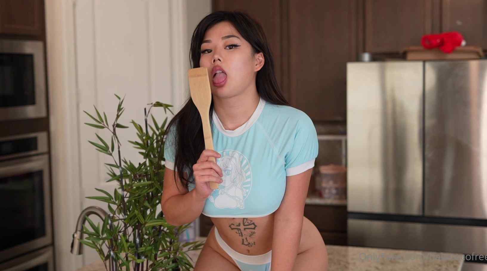 Halo.spice Nude Kitchen Sex Tape OnlyFans Video Leaked