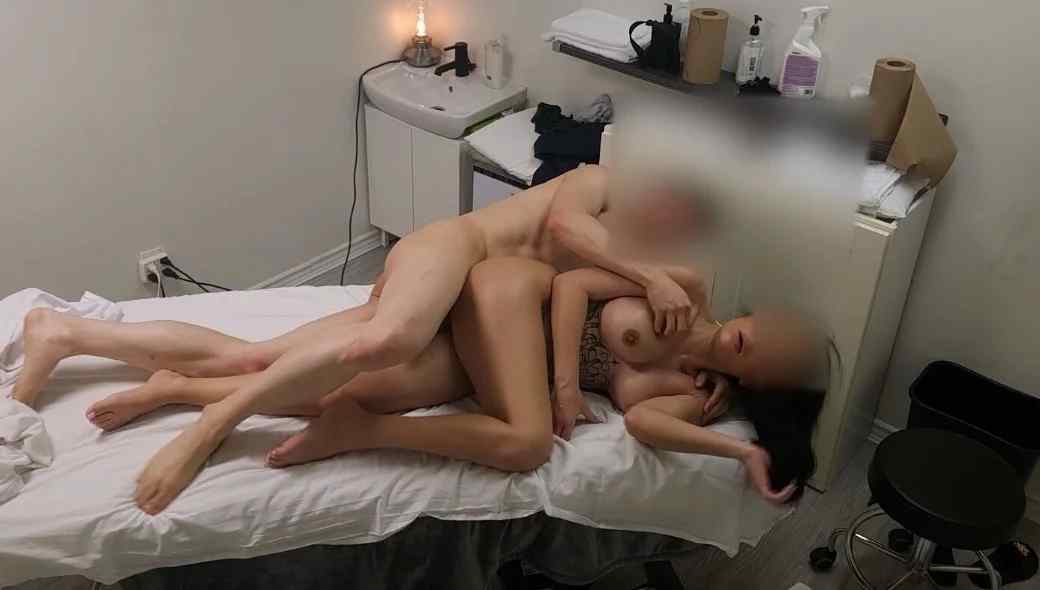 Secret Therapy Fucks Hot MILF Kendal With 2 Kids Video Leaked